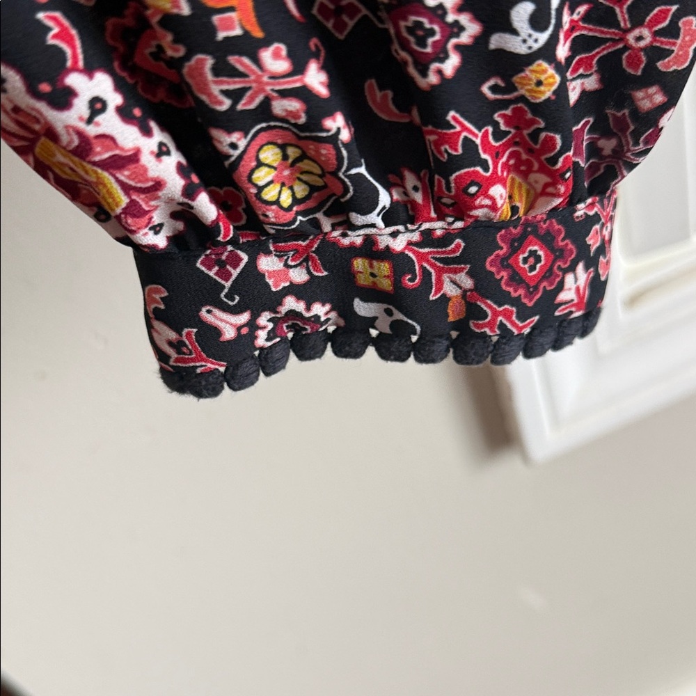 LOFT Multicolor Patterned Top, Size L - Picture 5 of 8